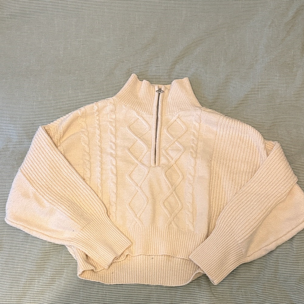 Women's Cable Knit Sweater
